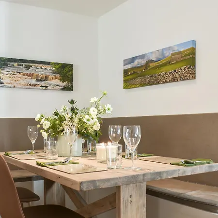 Dales Retreat