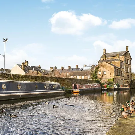 Dales Retreat 펜션